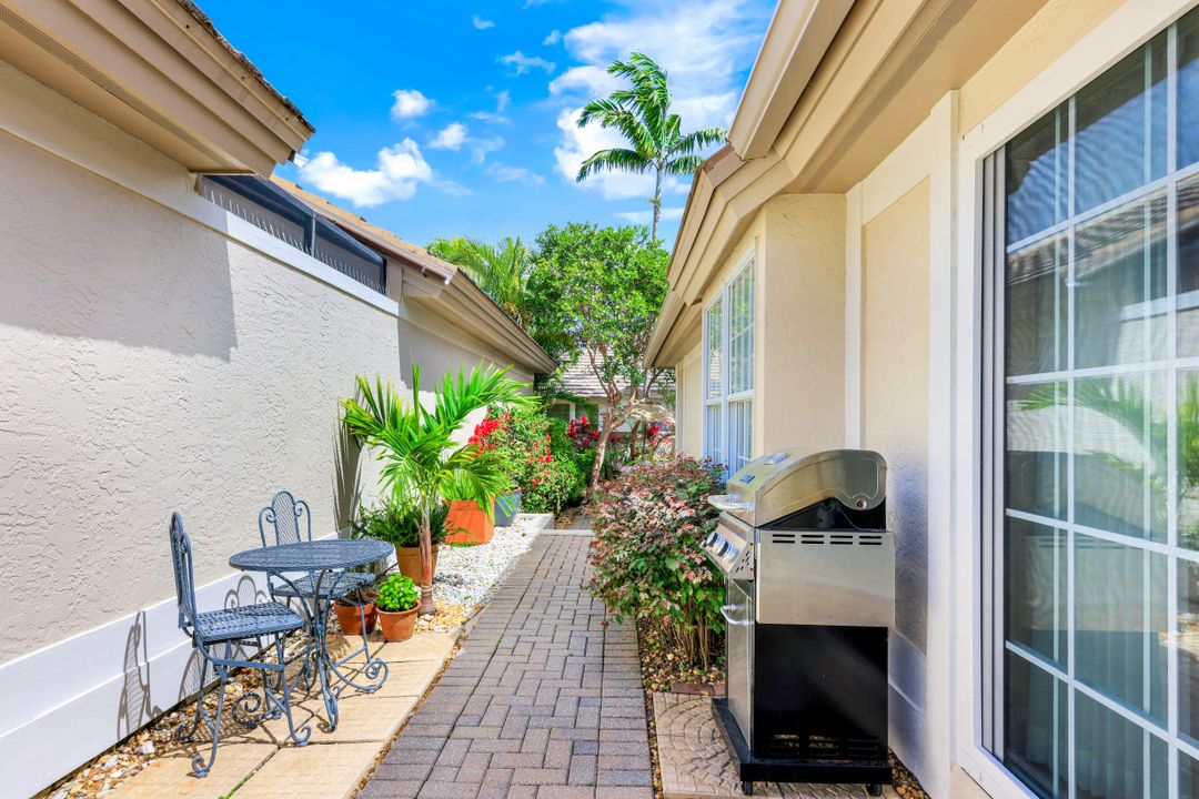 27161 Enclave Dr, Bonita Springs, FL 34134