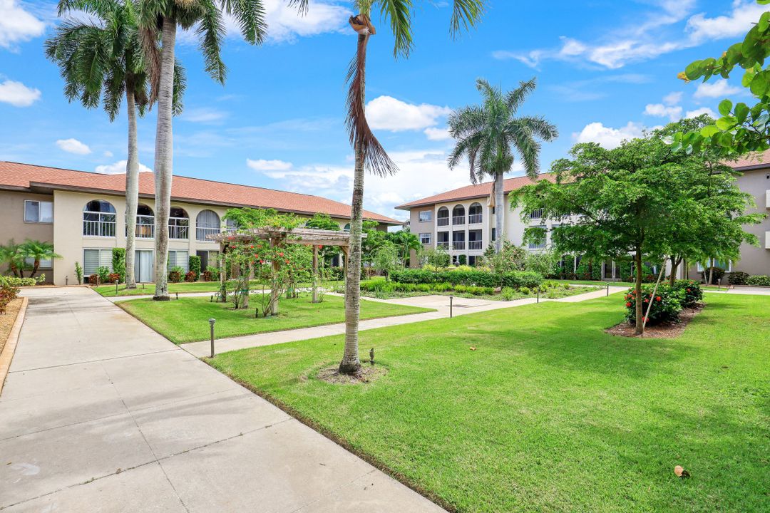 6104 Whiskey Creek Dr APT 202, Fort Myers, FL 33919