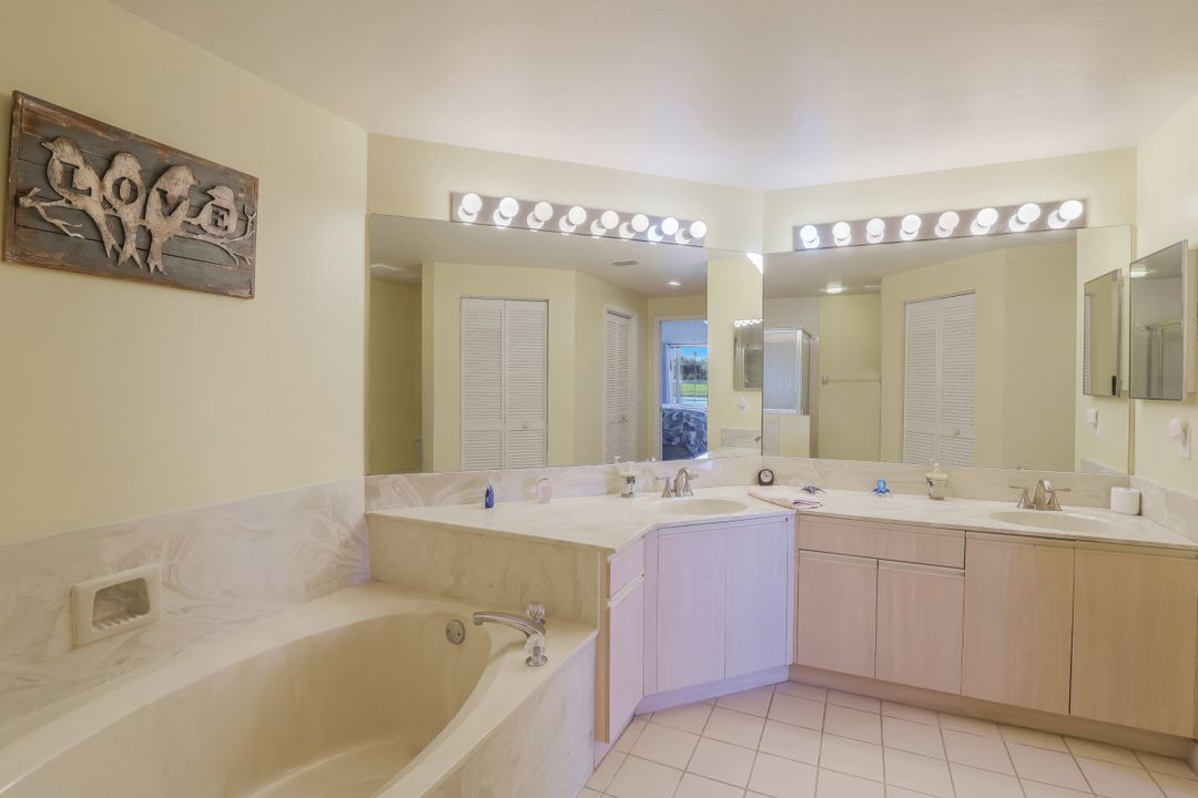 6260 Bellerive Ave #4-404, Naples, FL 34119