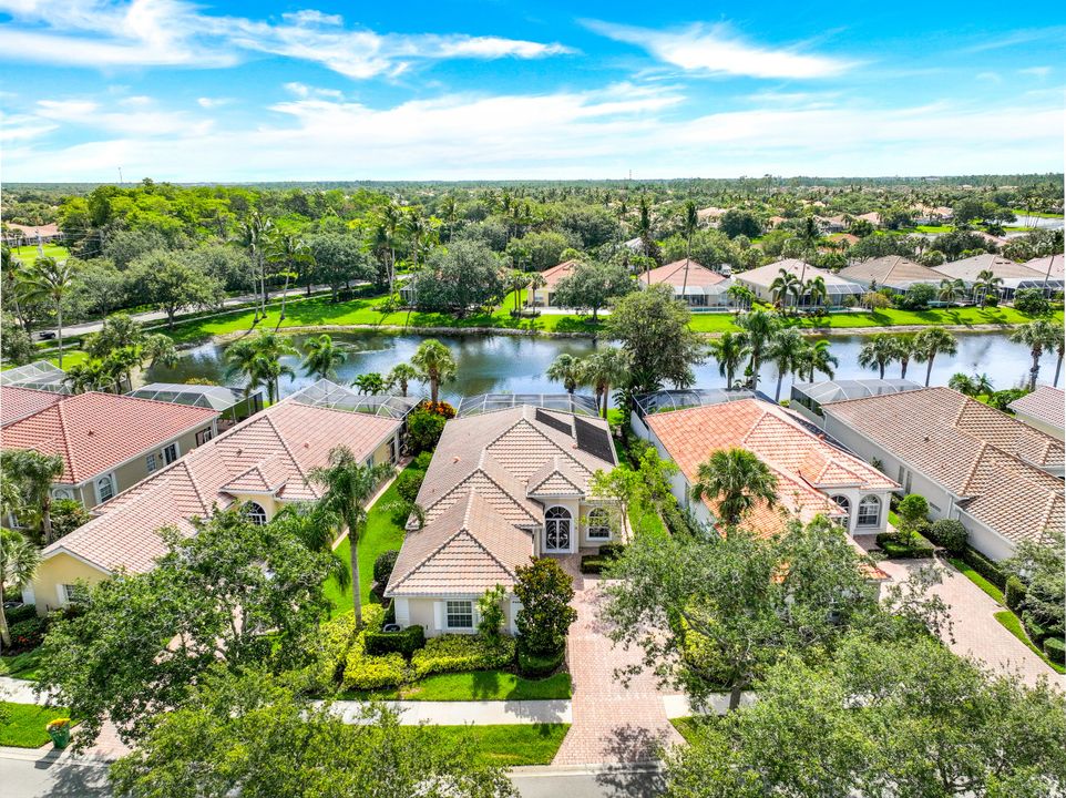 4420 Prescott Ln, Naples, FL 34119