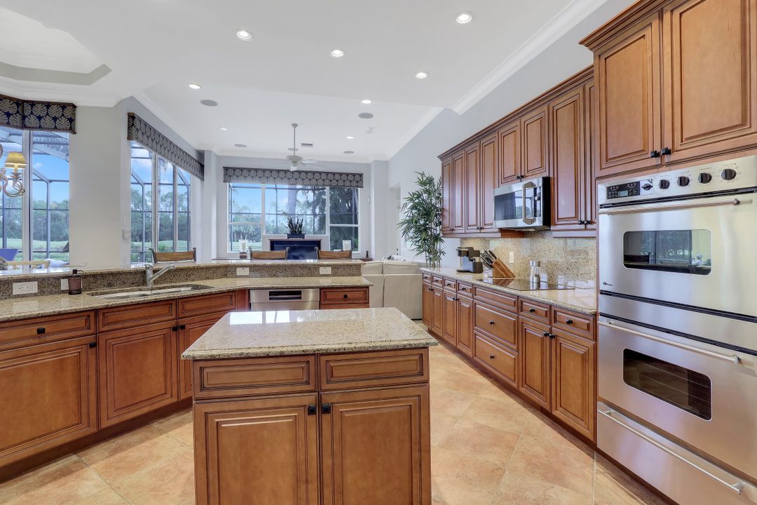 28650 Via D Arezzo Dr, Bonita Springs, FL 34135