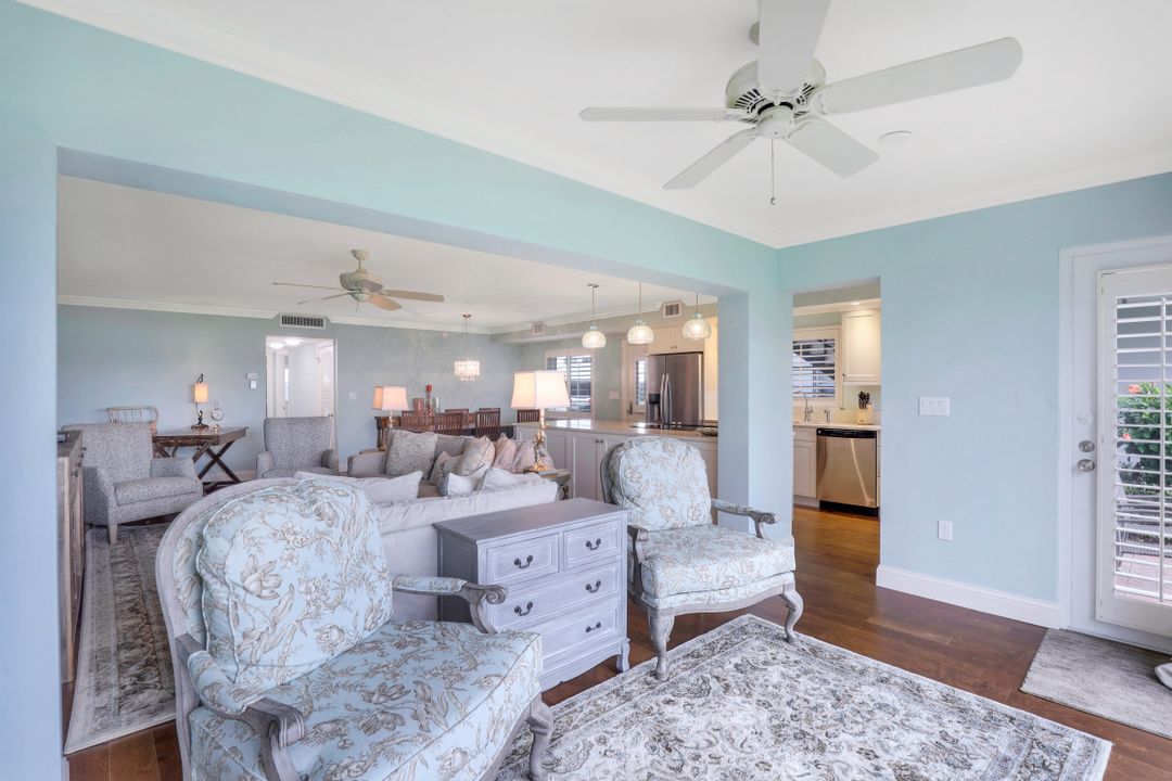 3400 Gulf Shore Blvd N #B-2, Naples, FL 34103