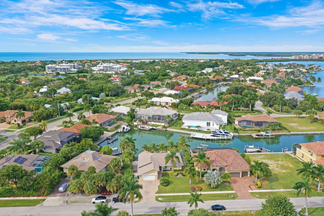 448 Parkhouse Ct, Marco Island, FL 34145