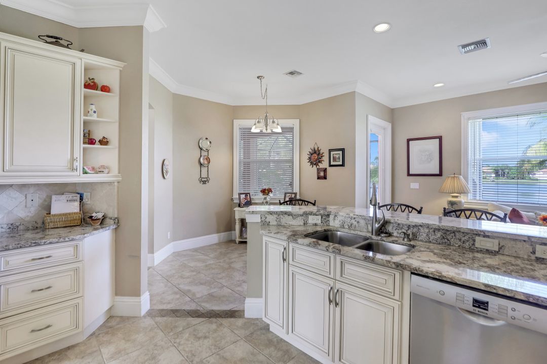 776 Grand Rapids Blvd, Naples, FL 34120