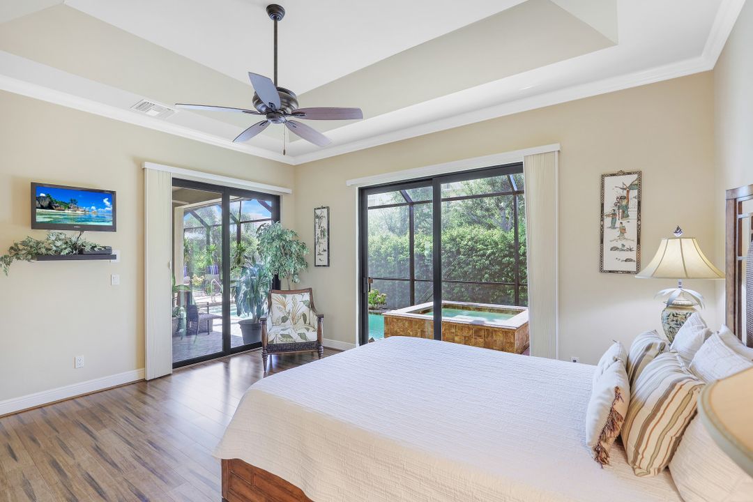 808 Seagrape Dr, Marco Island, FL 34145