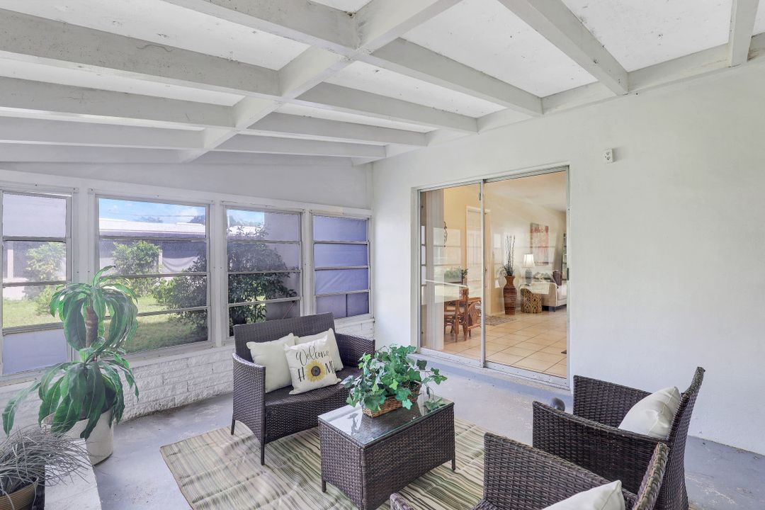 4480 Lagg Ave, Fort Myers, FL 33901