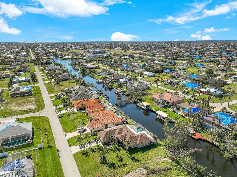 3834 SW 19th Pl, Cape Coral, FL 33914