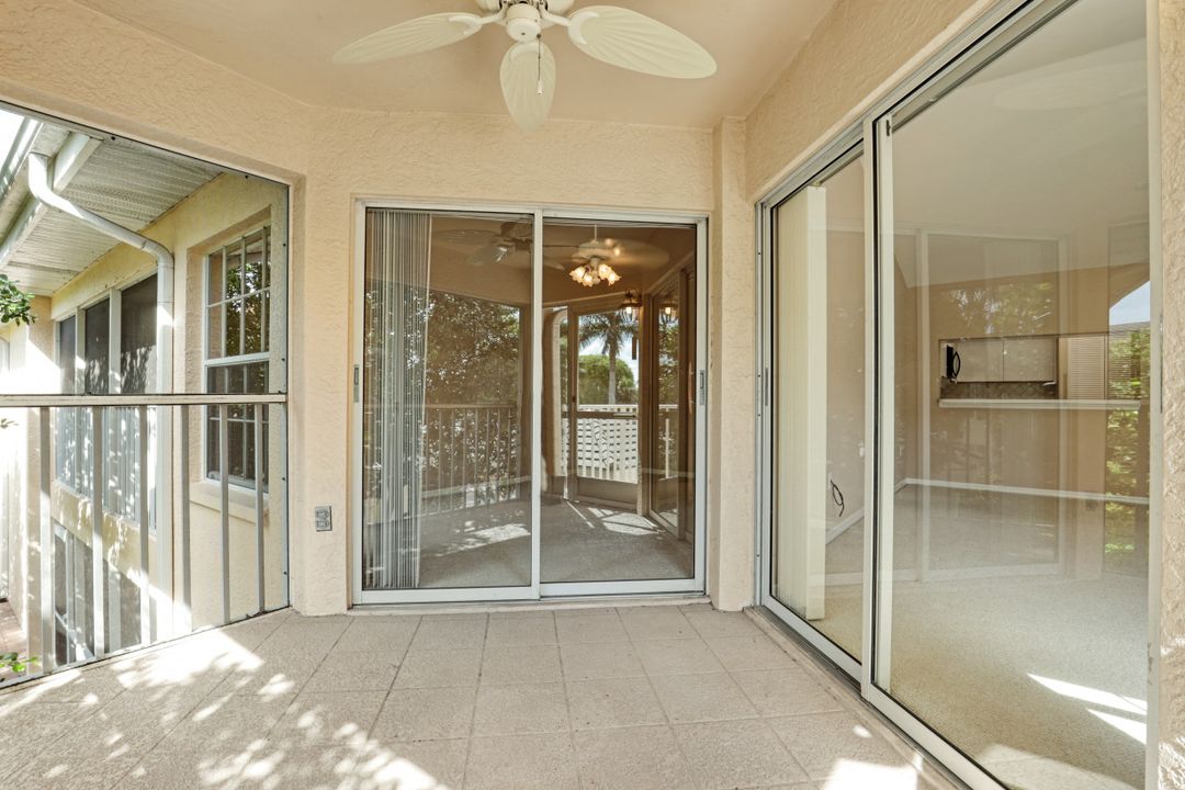 5635 Turtle Bay Dr #12, Naples, FL 34108