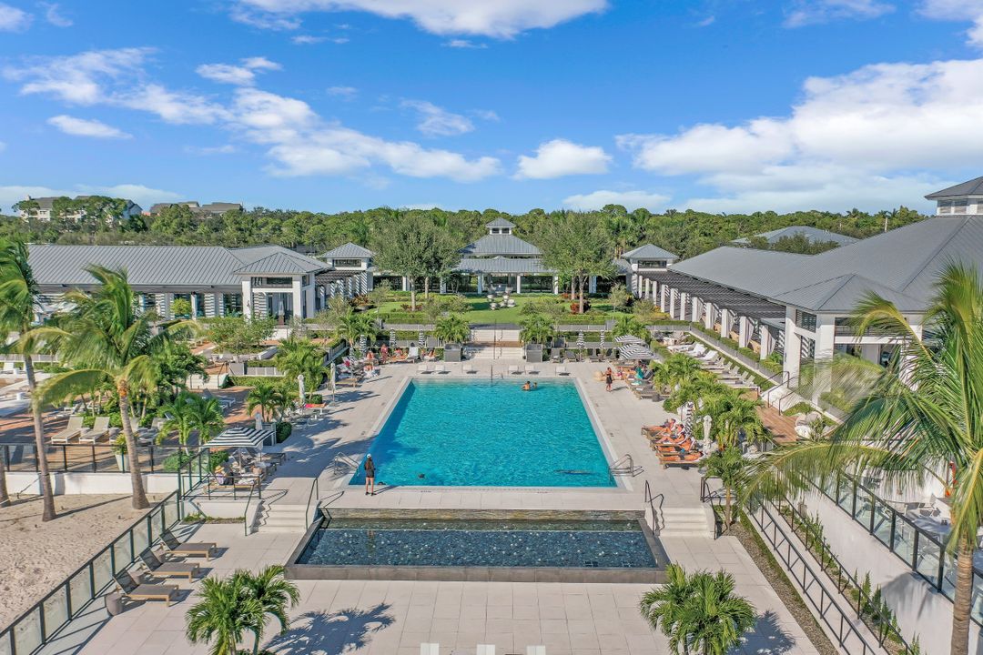 13915 Old Coast Rd #1601, Naples, FL 34110