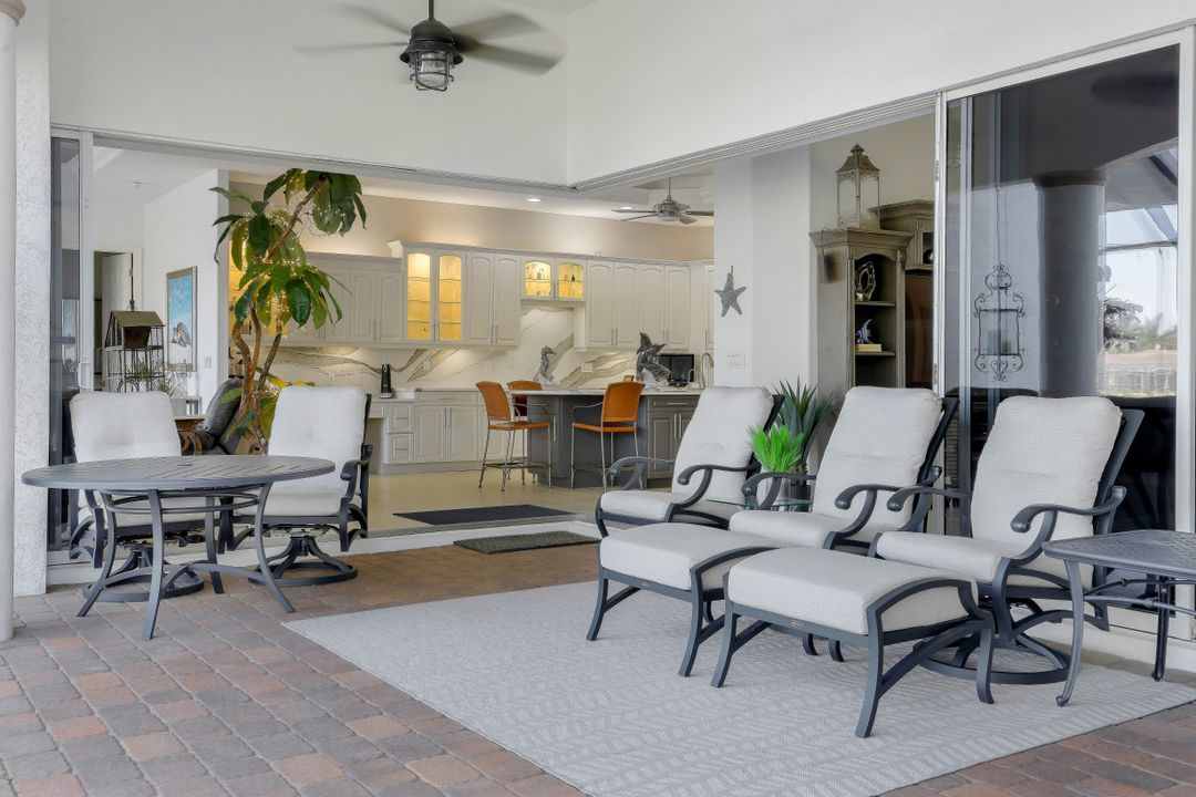 5239 SW 27th Ave, Cape Coral, FL 33914