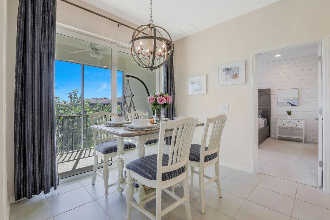 2344 Sheen Ln #305, Naples, FL 34120