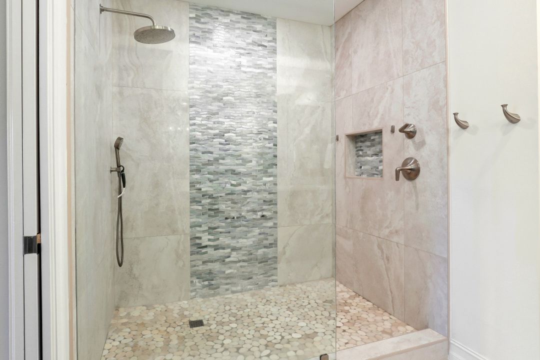 840 Sailaway Ln #103, Naples, FL 34108