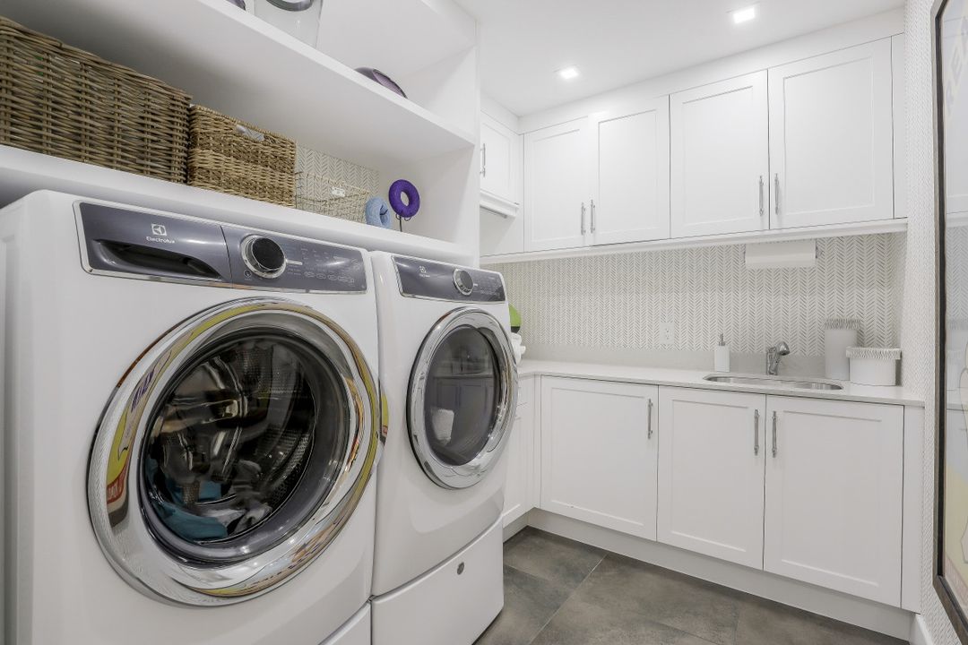 13915 Old Coast Rd #1601, Naples, FL 34110