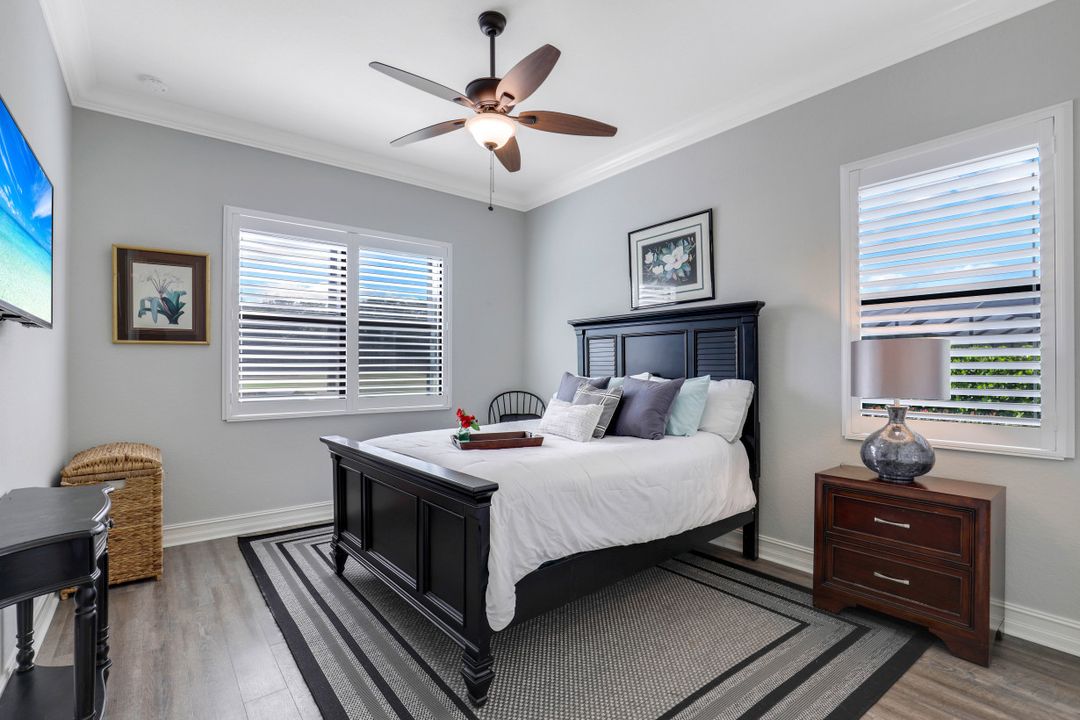 9559 Via Lago Way, Fort Myers, FL 33912