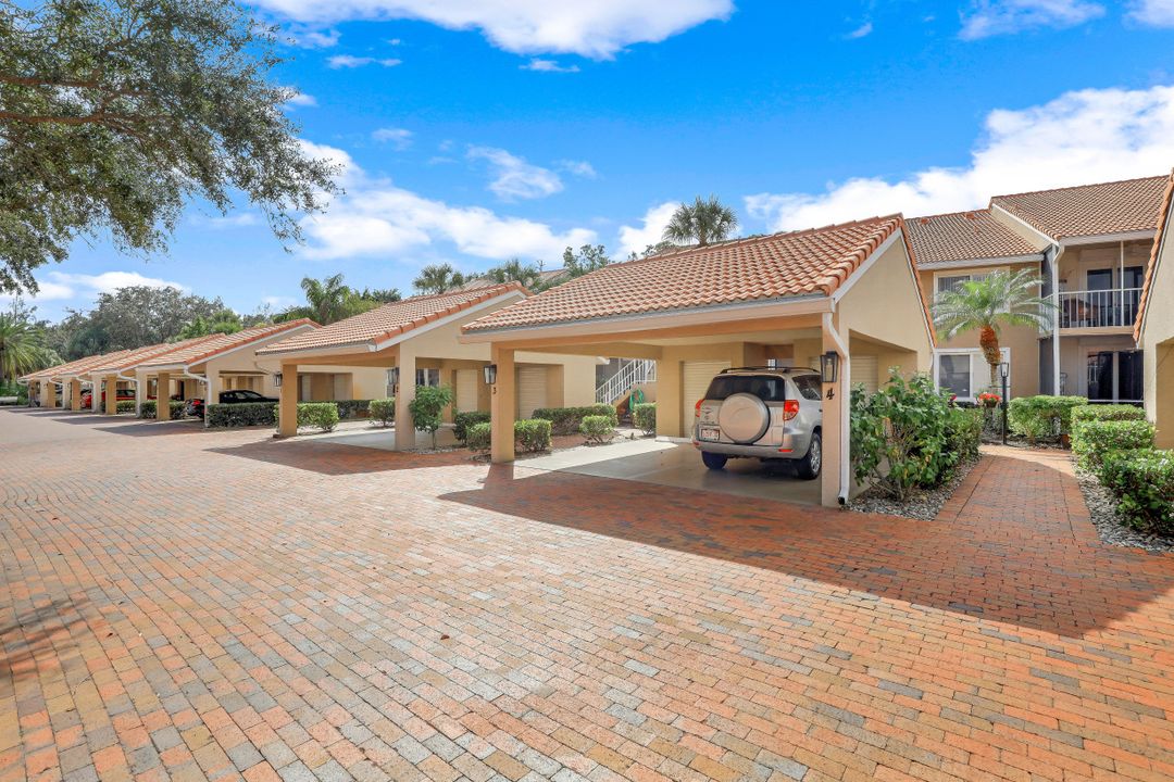 2305 Hidden Lake Dr #4, Naples, FL 34112