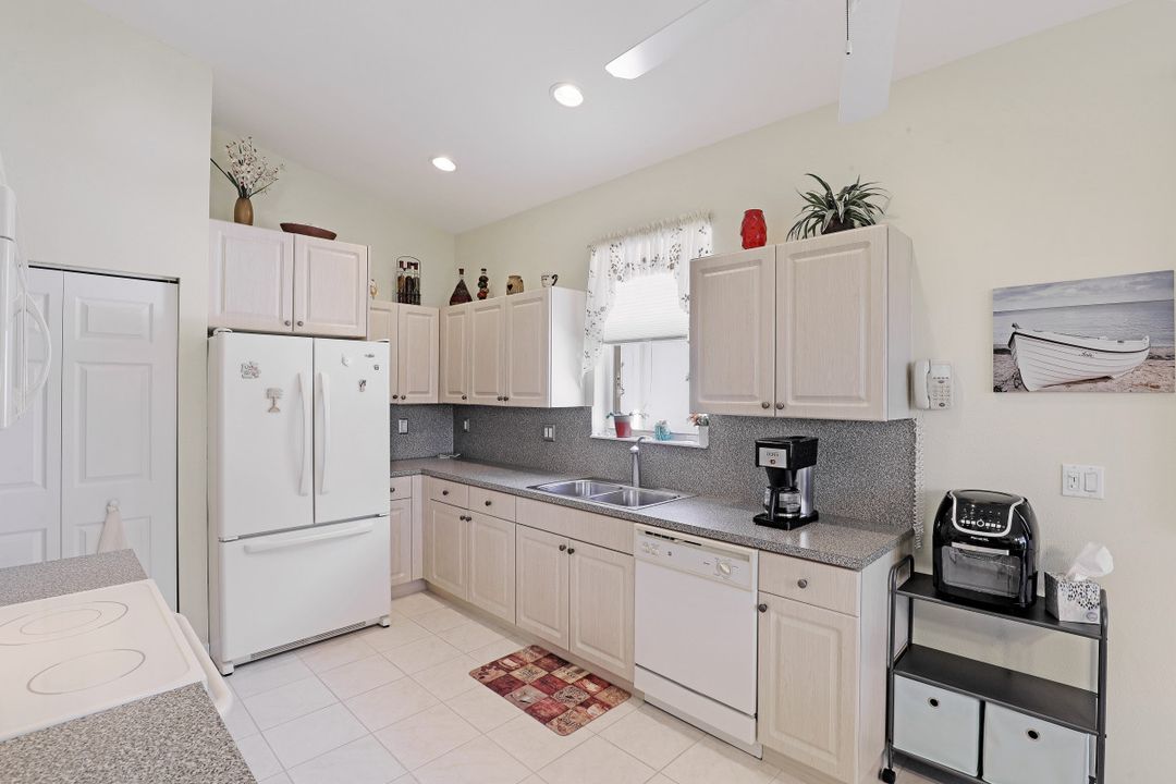 20173 Castlemaine Ave, Estero, FL 33928