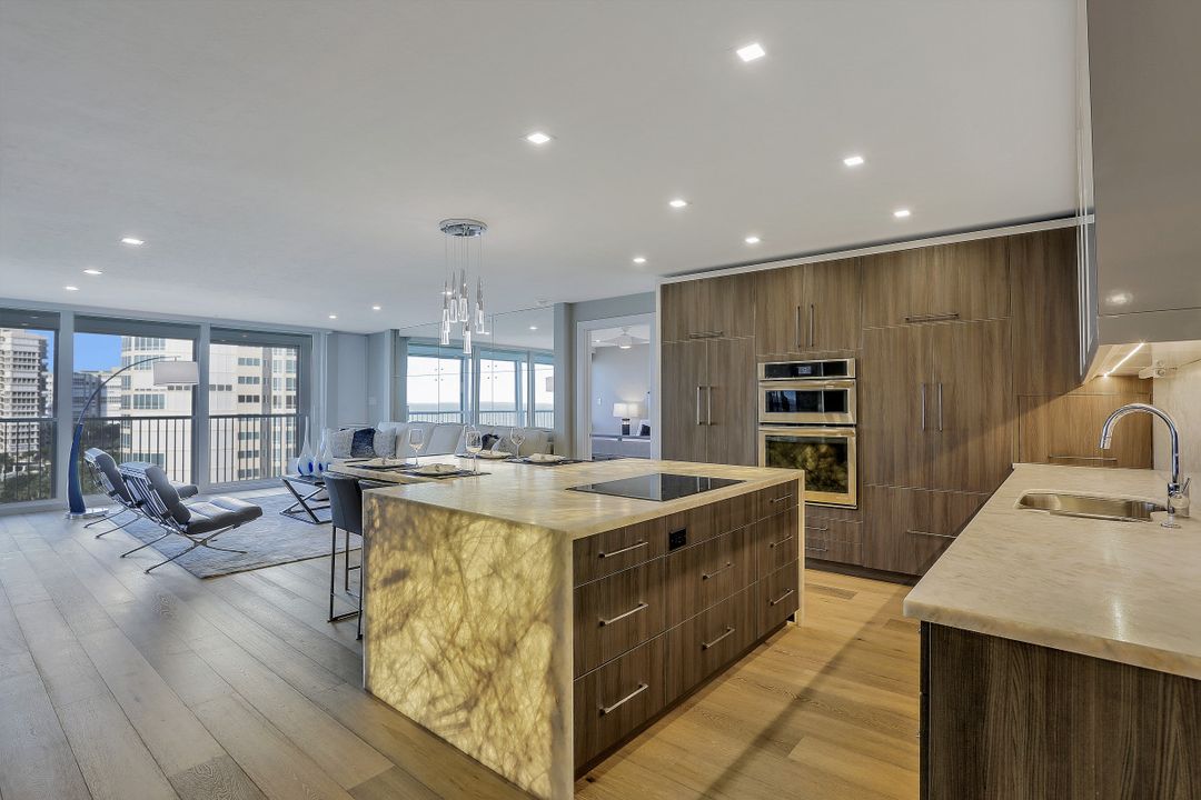 4051 Gulf Shore Blvd N #1101, Naples, FL 34103