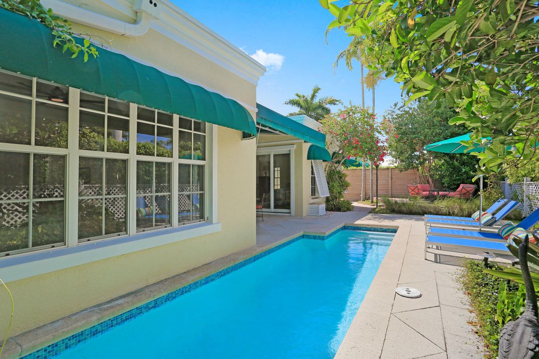 3725 Rachel Ln, Naples, FL 34103