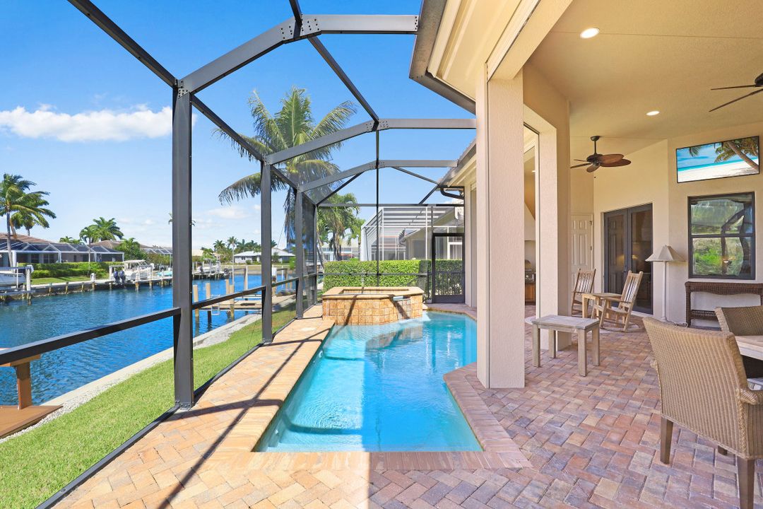 356 Capistrano Ct, Marco Island, FL 34145