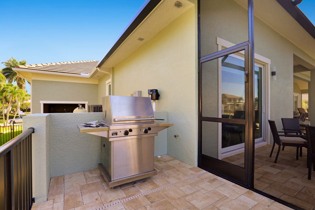 1191 Marlin Ct, Marco Island, FL 34145