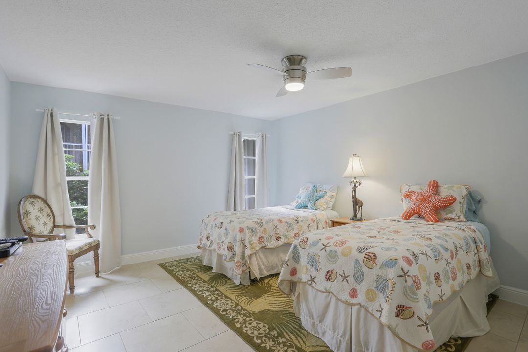 318 Sand Hill St, Marco Island, FL 34145