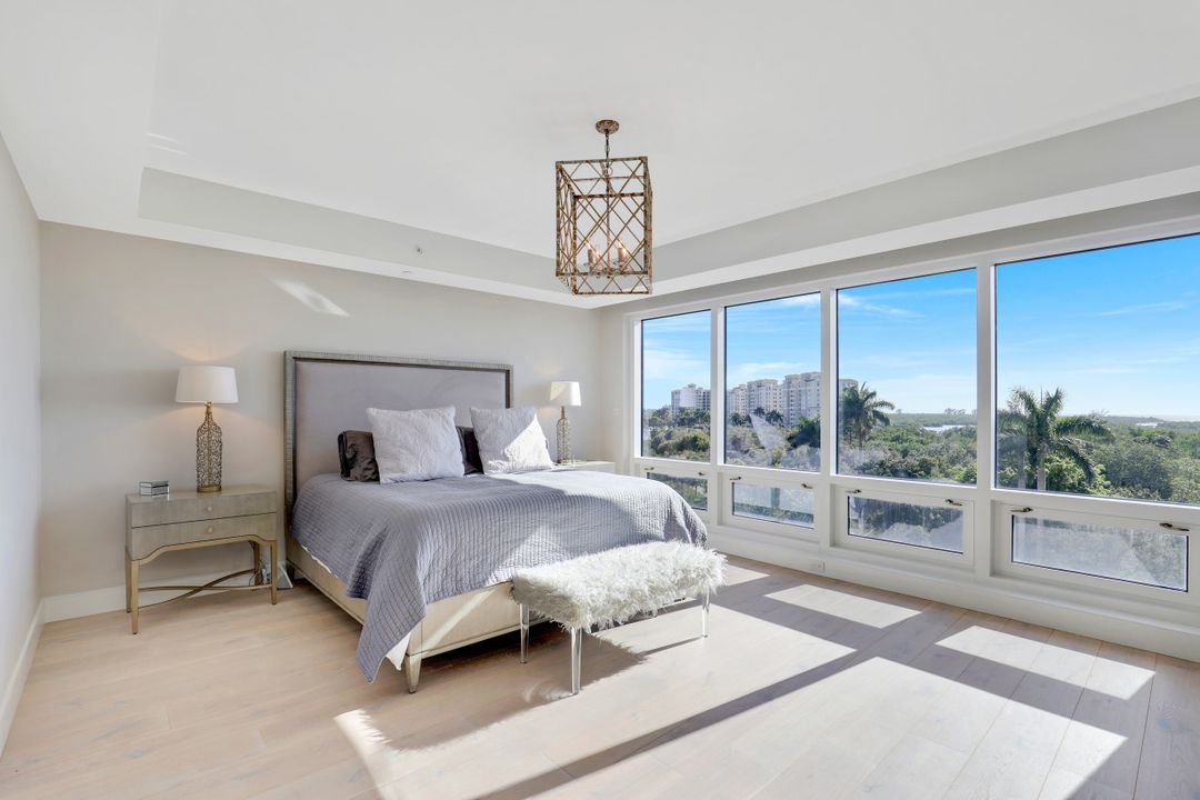 13915 Old Coast Rd #502, Naples, FL 34110