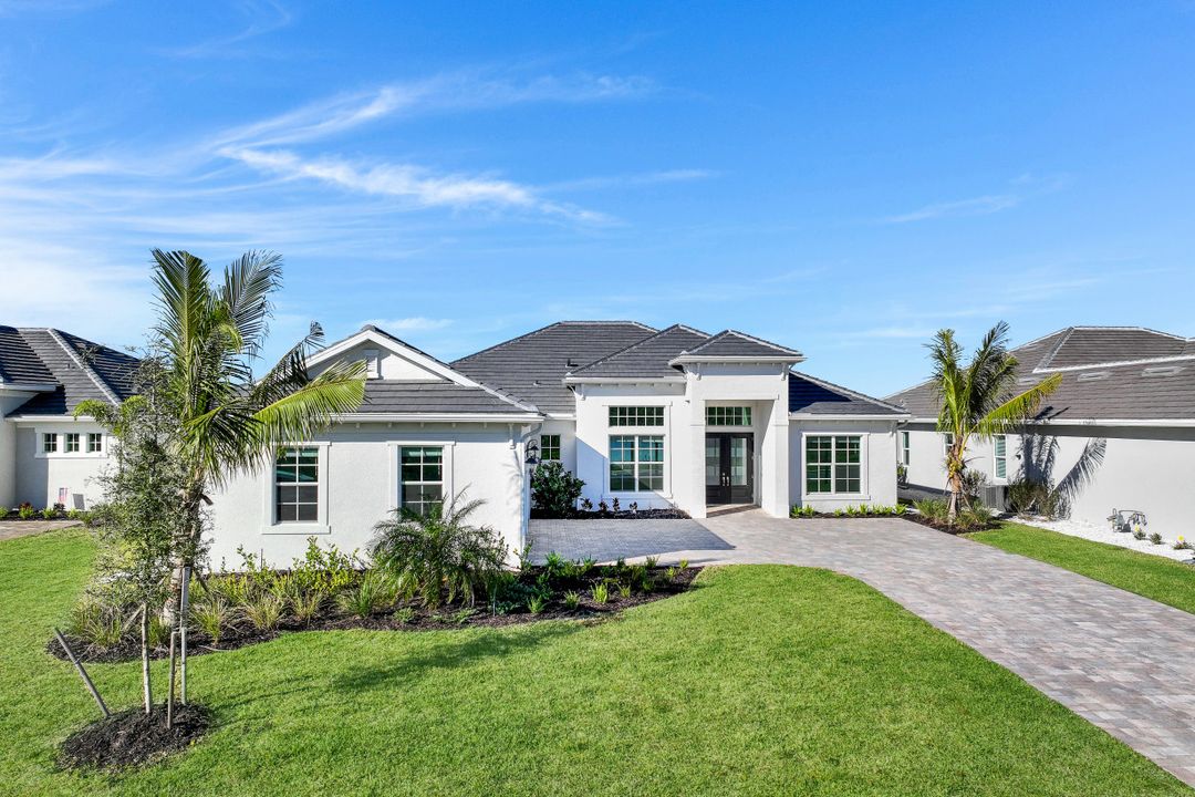 13896 Blue Bay Cir, Fort Myers, FL 33913