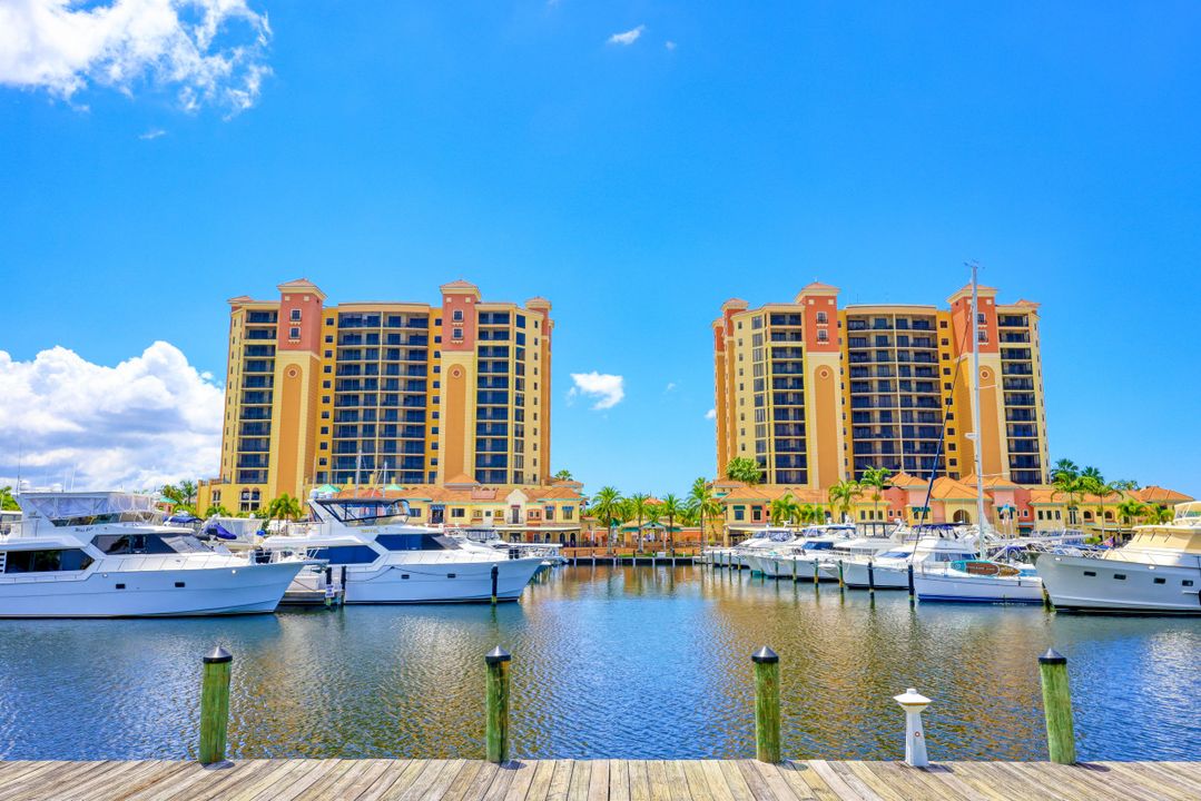 5781 Cape Harbour Dr #910, Cape Coral, FL 33914