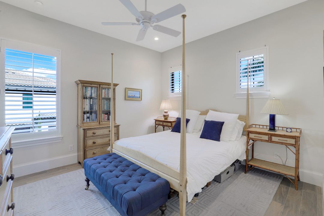 16340 Corsica Way #202, Naples, FL 34110