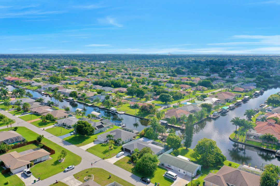 3817 SW 2nd Ave, Cape Coral, FL 33914