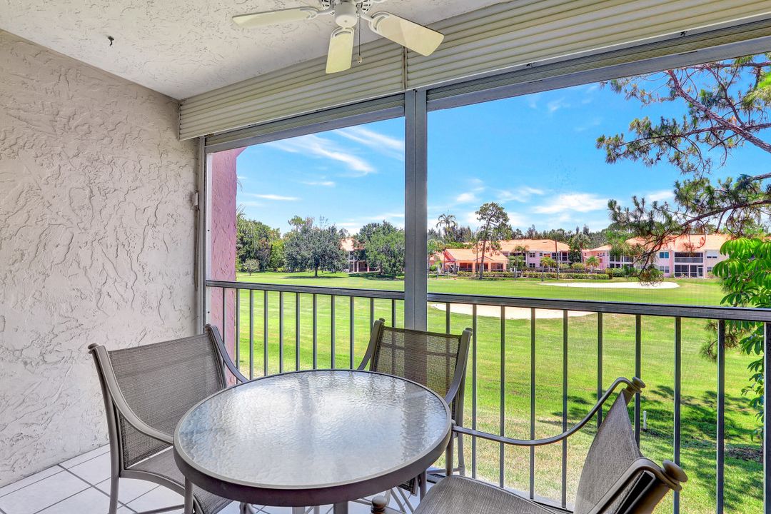 190 Turtle Lake Ct #203, Naples, FL 34105