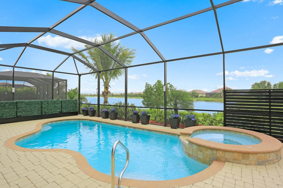 28004 Kerry Ct, Bonita Springs, FL 34135