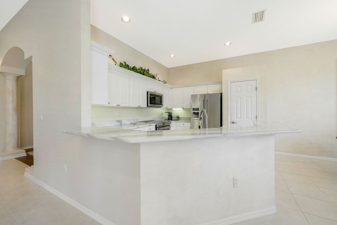 27188 Shell Ridge Cir, Bonita Springs, FL 34134