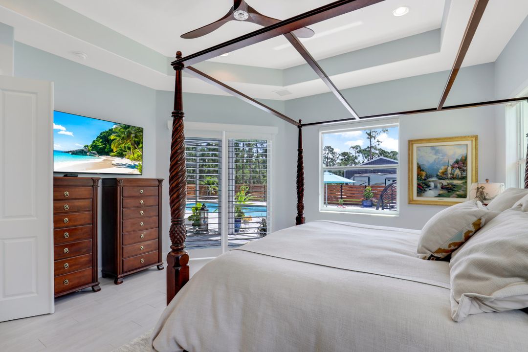 2112 16th St NE, Naples, FL 34120