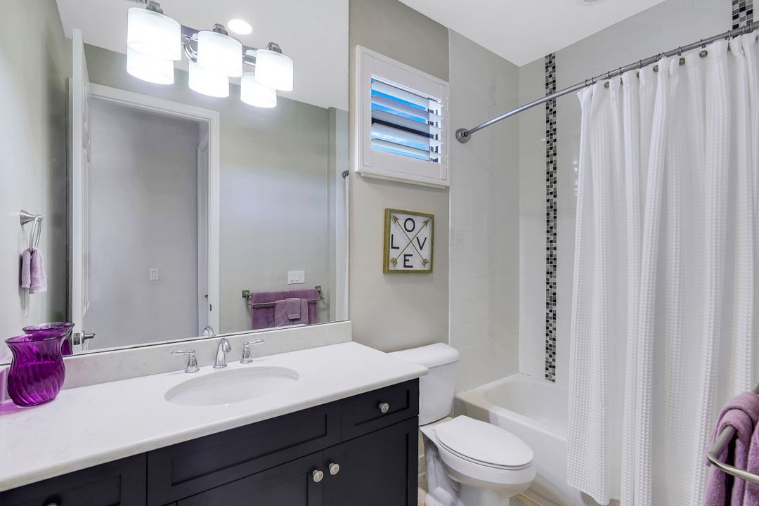 3025 Cinnamon Bay Cir, Naples, FL 34119