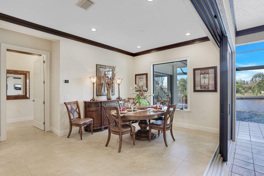 128 NW 39th Ave, Cape Coral, FL 33993