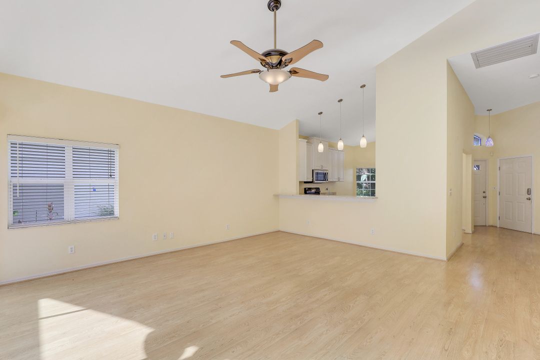 176 Lady Palm Dr, Naples, FL 34104