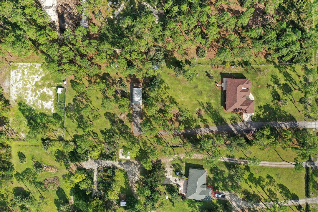 1491 20th Ave NE, Naples, FL 34120