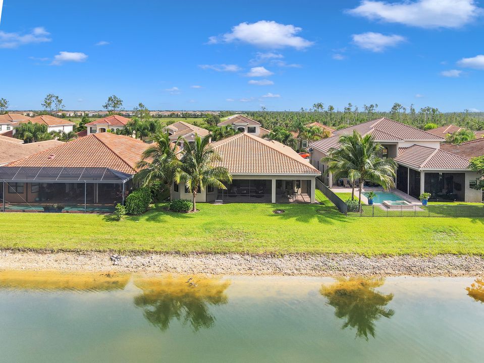 2915 Cinnamon Bay Cir, Naples, FL 34119