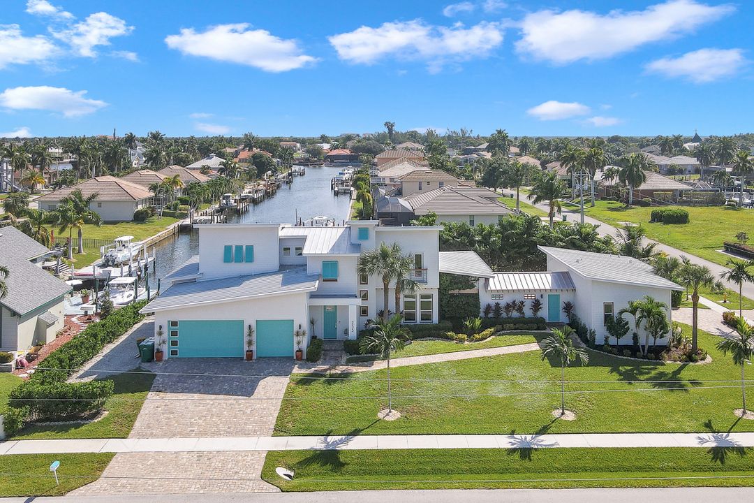 255 Columbus Way, Marco Island, FL 34145