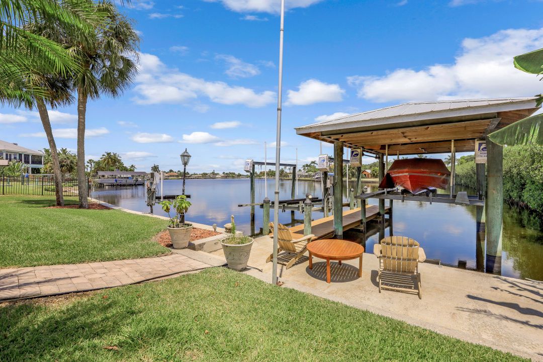 13501 Island Rd, Fort Myers, FL 33905