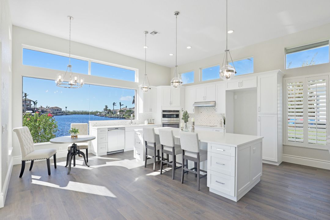 2200 El Dorado Pkwy W, Cape Coral, FL 33914