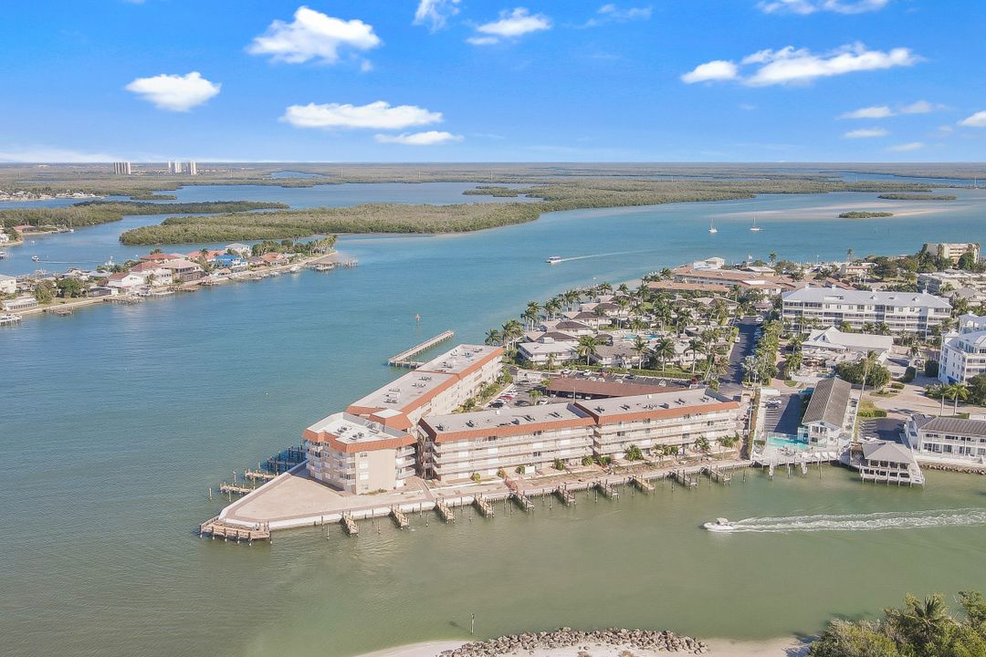 1208 Edington Pl #E-402, Marco Island, FL 34145