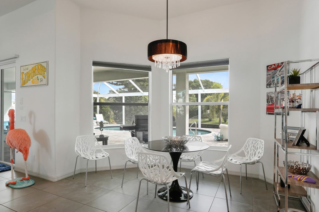 5341 Mikado Ct, Cape Coral, FL 33904