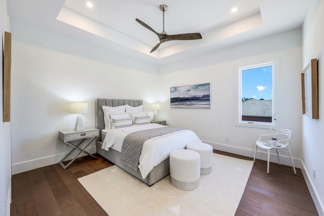 469 Germain Ave, Naples, FL 34108