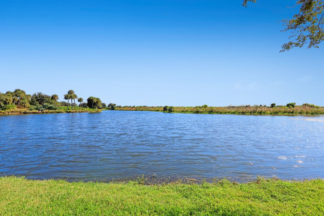 8516 Bellagio Dr, Naples, FL 34114