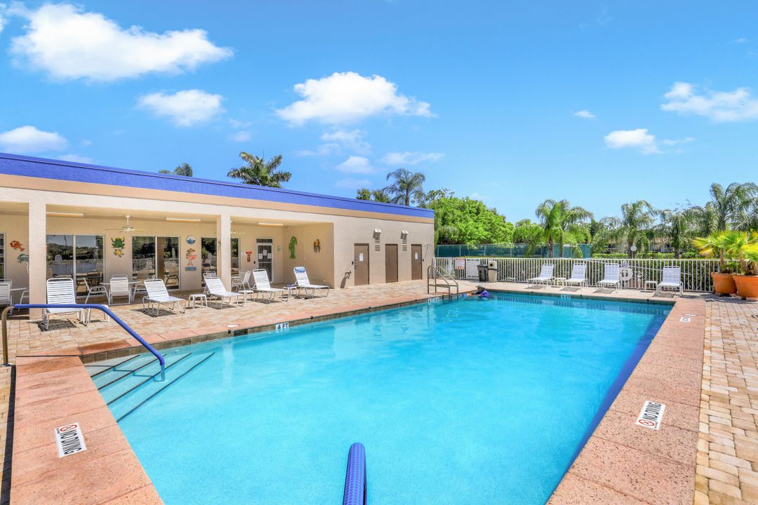 14901 Park Lake Dr #101, Fort Myers, FL 33919