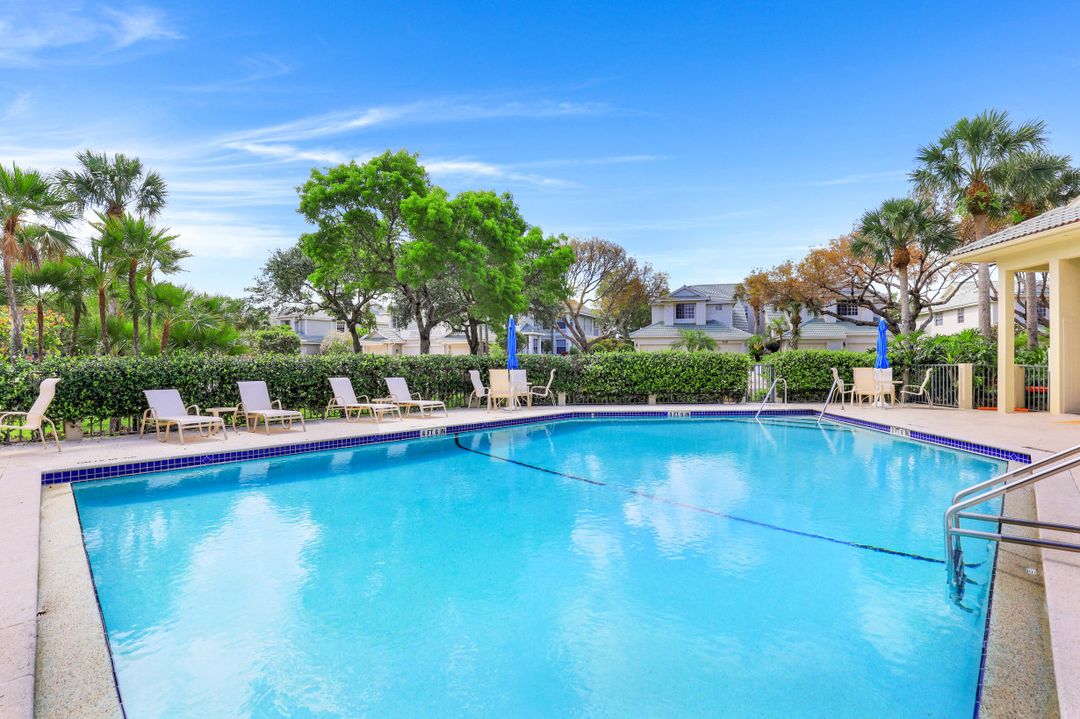 4120 Bayhead Dr #306, Bonita Springs, FL 34134