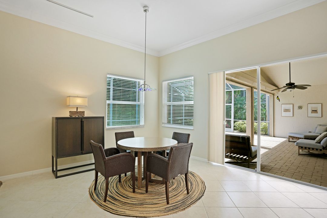 20490 Foxworth Cir, Estero, FL 33928