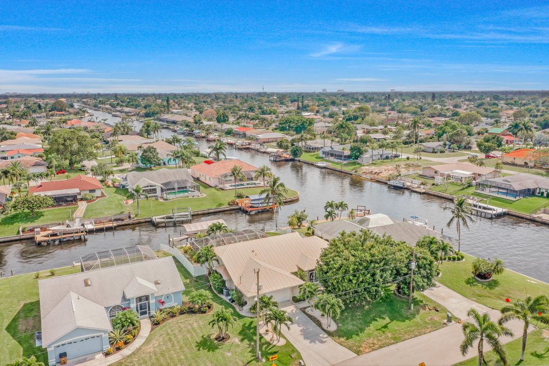 1026 SE 30th St, Cape Coral, FL 33904